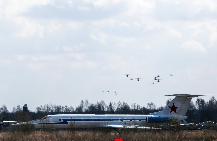 Репетиция воздушной части парада Победы в Кубинке. Репортаж 13 фото