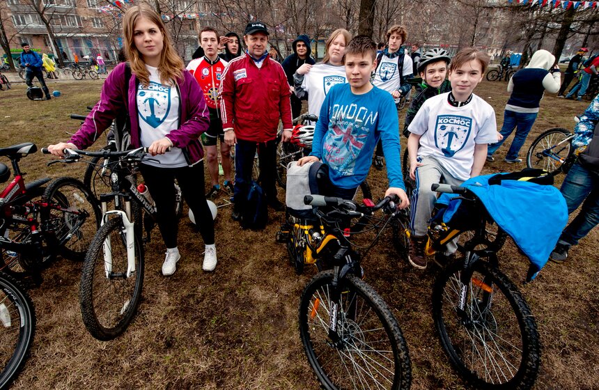 Как велосообщества Москвы отмечают День космонавтики 15 фото