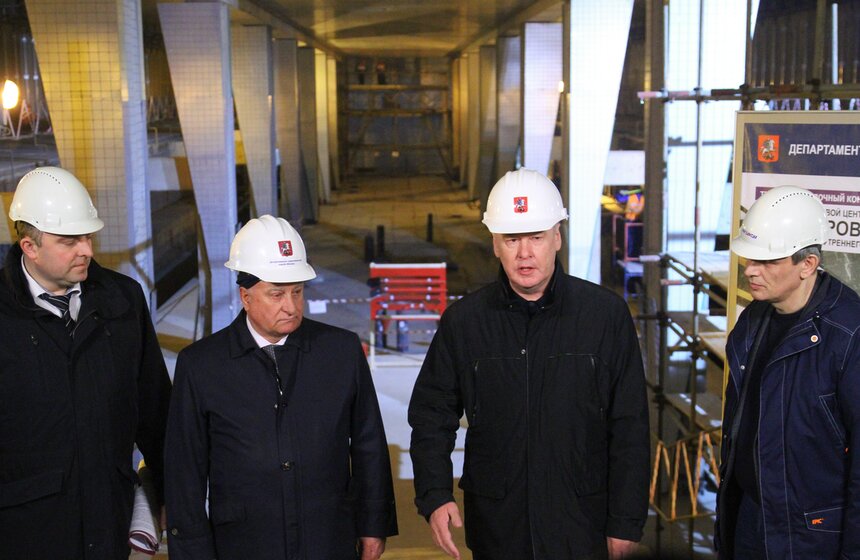 На станции "Петровский парк" начались отделочные работы 14 фото