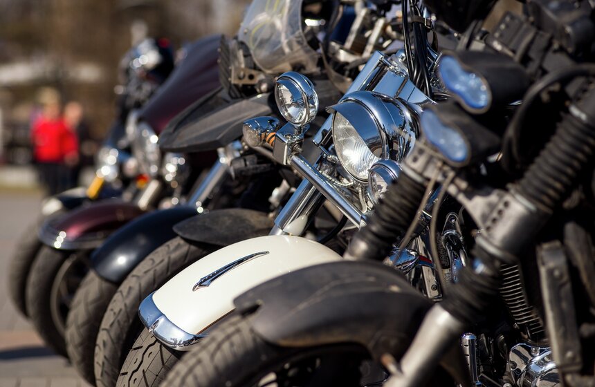 Передача флага России, объехавшего мир вместе с "Ночные волками" 10 фото