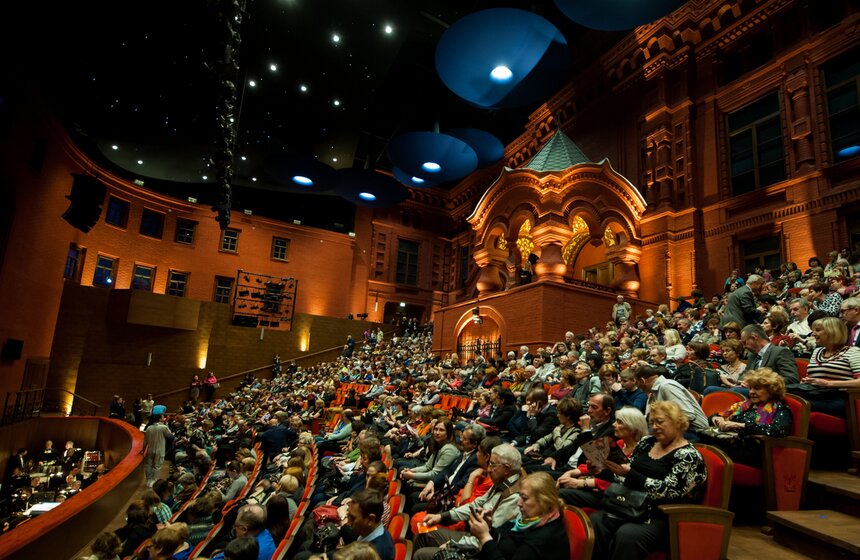 В "Геликоне" прошла серия концертов "Марсианская опера" 1 фото