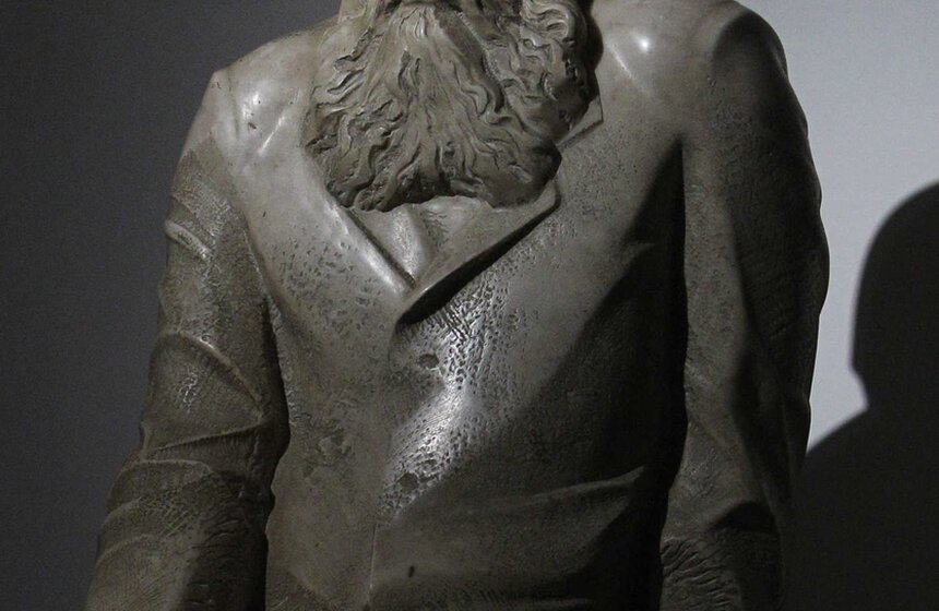 В Москве прошла выставка Александра Рукавишникова "Сечения" 8 фото