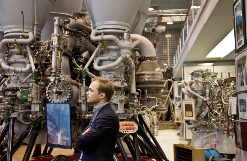 День космонавтики: школьникам показали "сердце ракеты" 14 фото