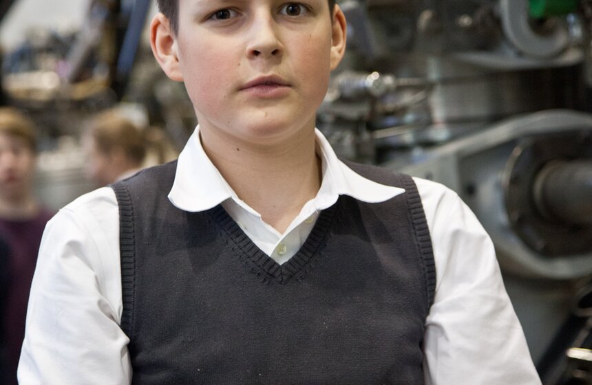 День космонавтики: школьникам показали "сердце ракеты" 27 фото