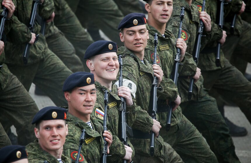 Репетиция парада Победы в Алабине 12 фото