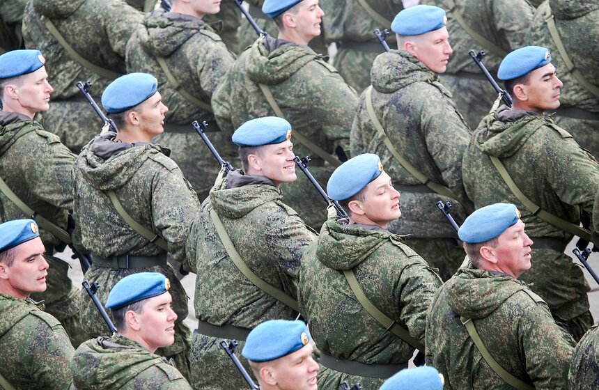 Репетиция парада Победы в Алабине 14 фото