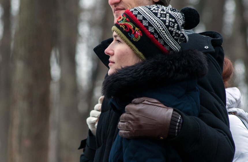 Цветы на льду и экскурсии: 8 марта в парке Горького и МУЗЕОНе 6 фото