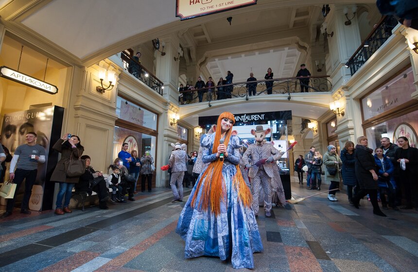 В ГУМе показали фрагменты из мюзикла "Все о Золушке" 1 фото