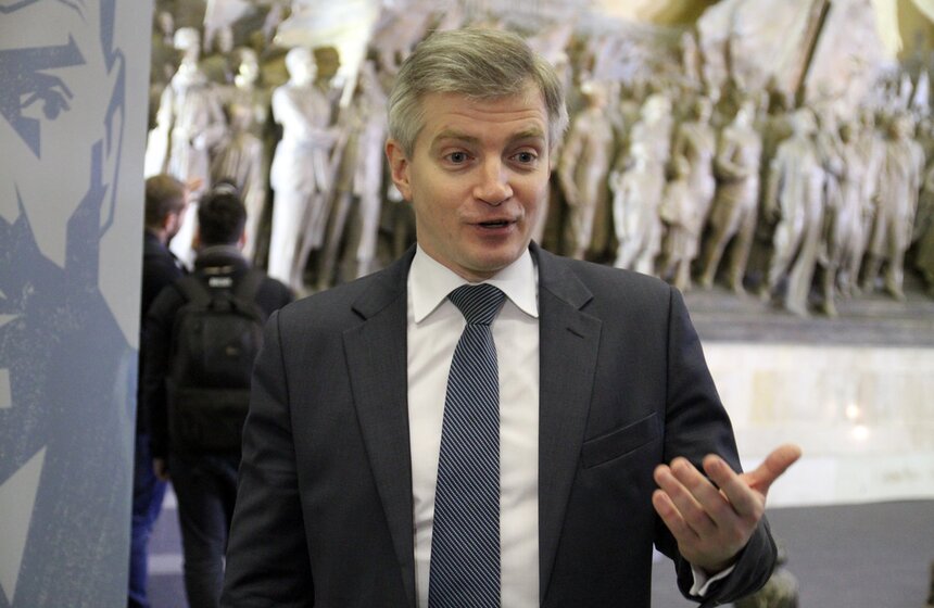 Горельеф 50-х годов XX века открыли на ВДНХ после реставрации 9 фото