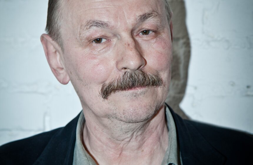 Открытие выставки Владимира Шинкарева "Мрачные картины" 1 фото