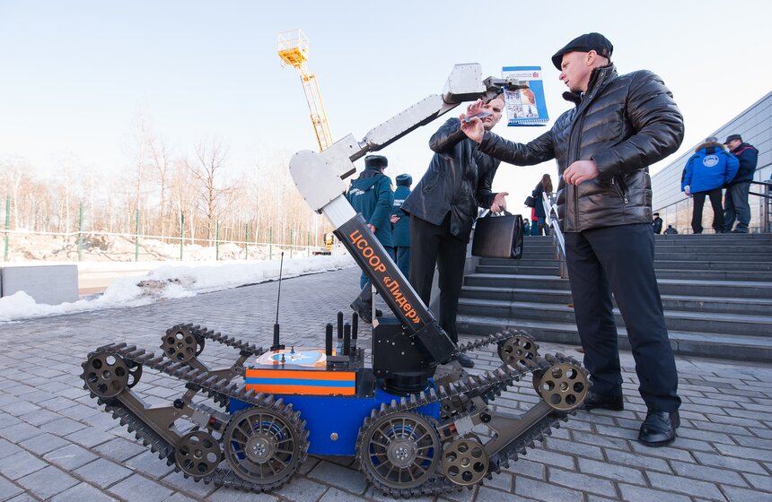 Главное управление МЧС провело показные учения 7 фото