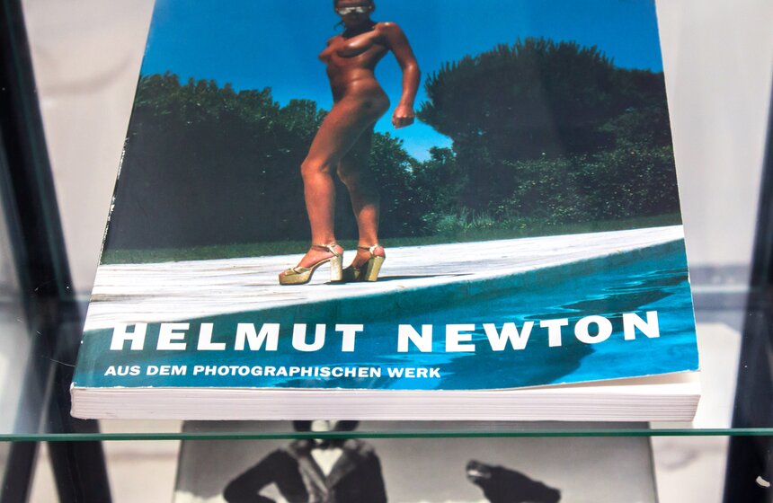 В галерее "Кино" открылась фотовыставка "Воспоминание" 14 фото