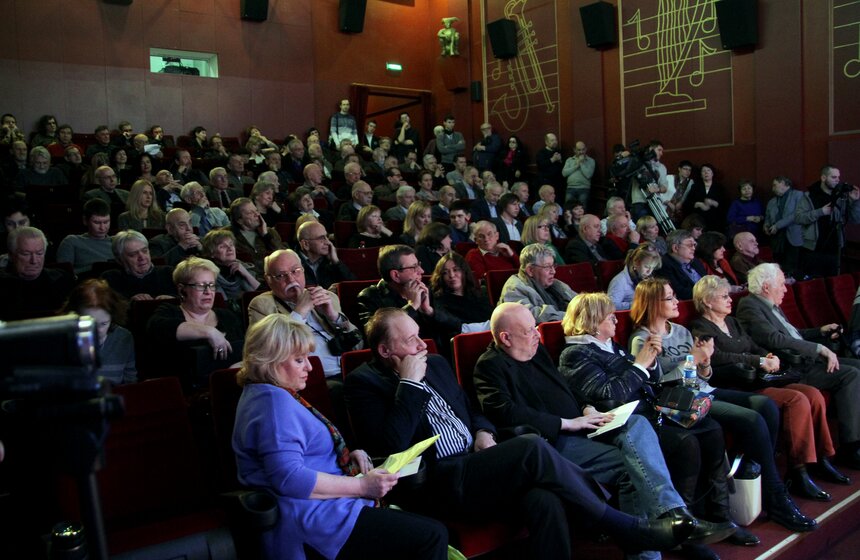 В киноклубе "Эльдар" объявили номинантов премии "НИКА-29" 17 фото