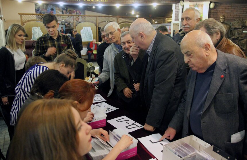 В киноклубе "Эльдар" объявили номинантов премии "НИКА-29" 19 фото