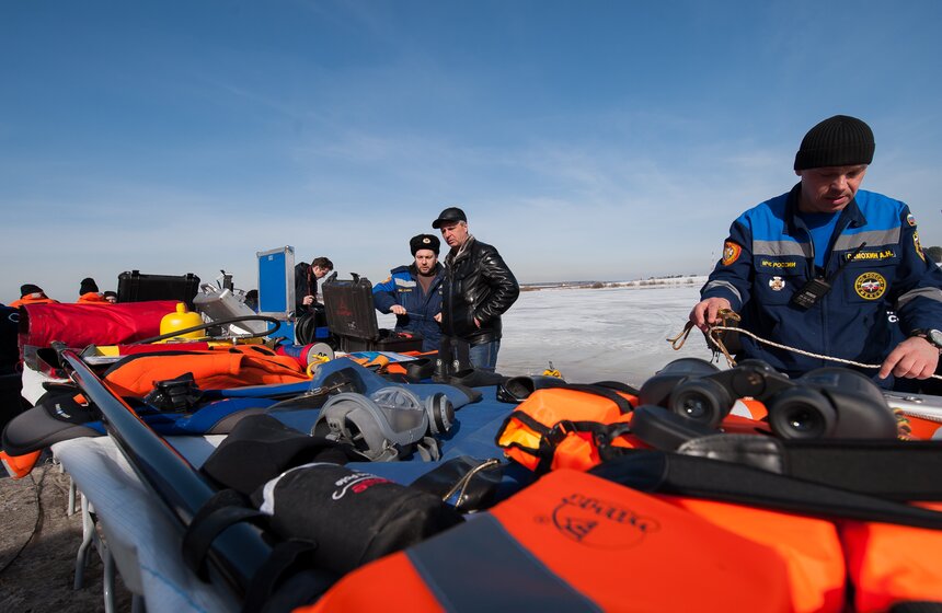 Главное управление МЧС показало работу в условиях паводка 3 фото