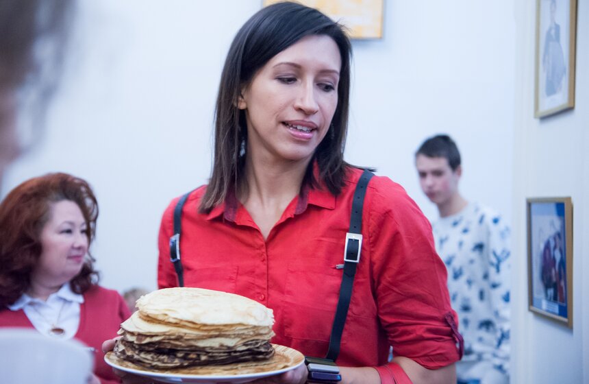 Празднование Масленицы в театре "Русская песня" 2 фото