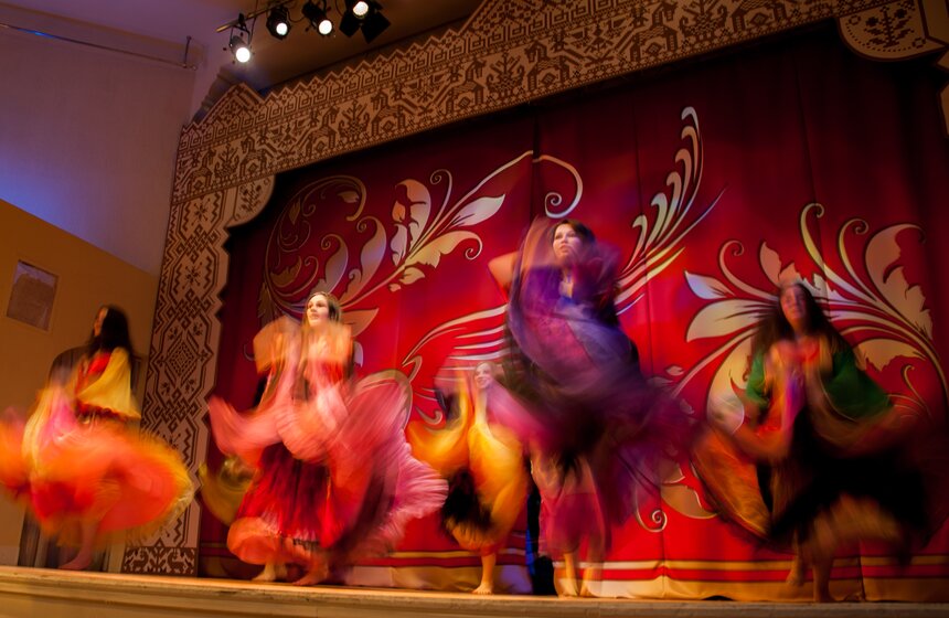 Празднование Масленицы в театре "Русская песня" 21 фото