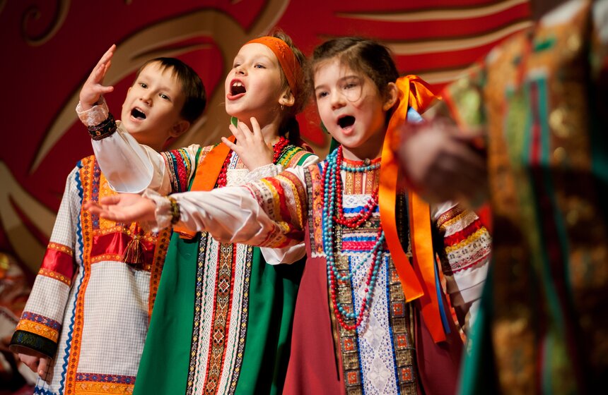 Празднование Масленицы в театре "Русская песня" 13 фото