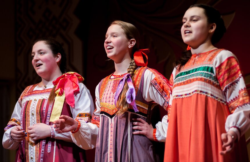 Празднование Масленицы в театре "Русская песня" 12 фото