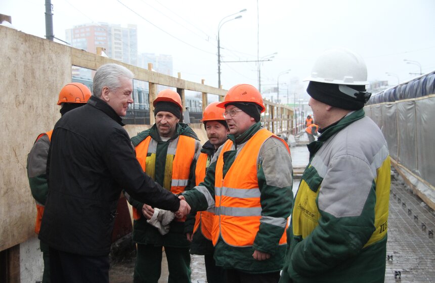Как ремонтируют Нагатинский мост 11 фото