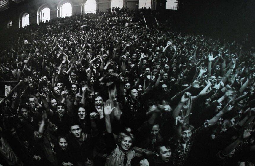 "Время колокольчиков" в Центре фотографии имени братьев Люмьер 1 фото