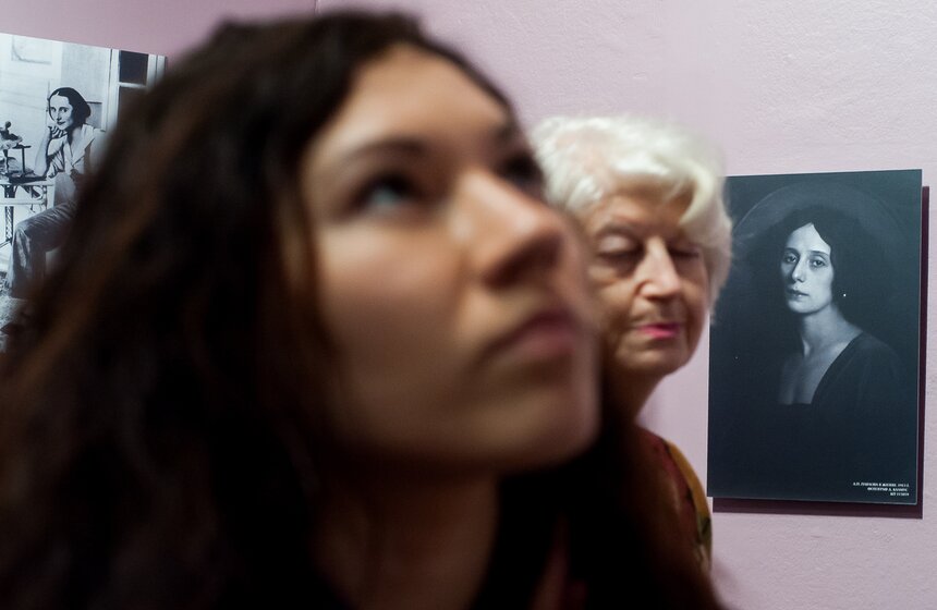 В столице прошел вернисаж выставки про балерину Анну Павлову 16 фото