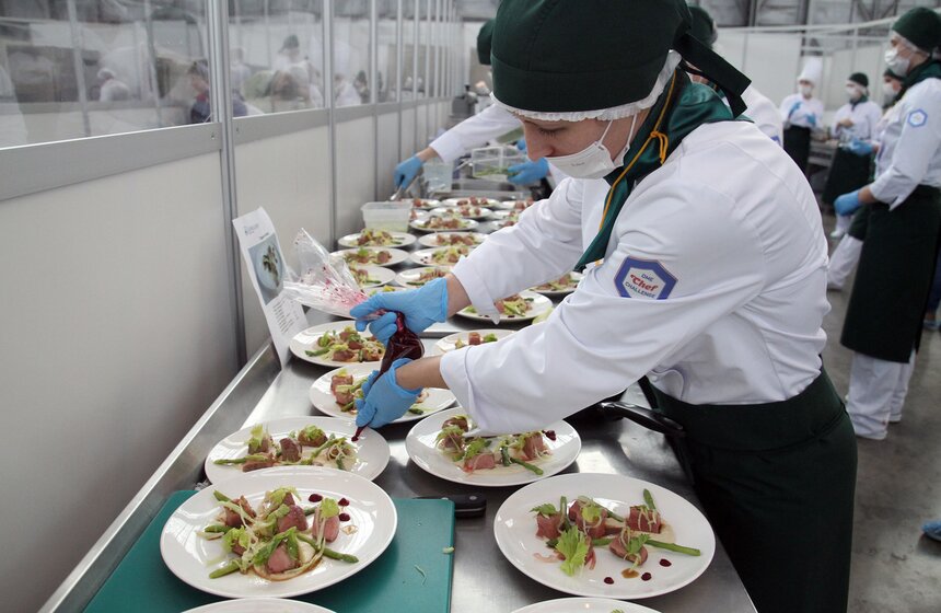 Аэропорт Домодедово определил своих лучших кулинаров 14 фото