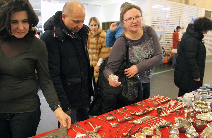 В ЦДХ прошла "Московская ярмарка старины" 17 фото