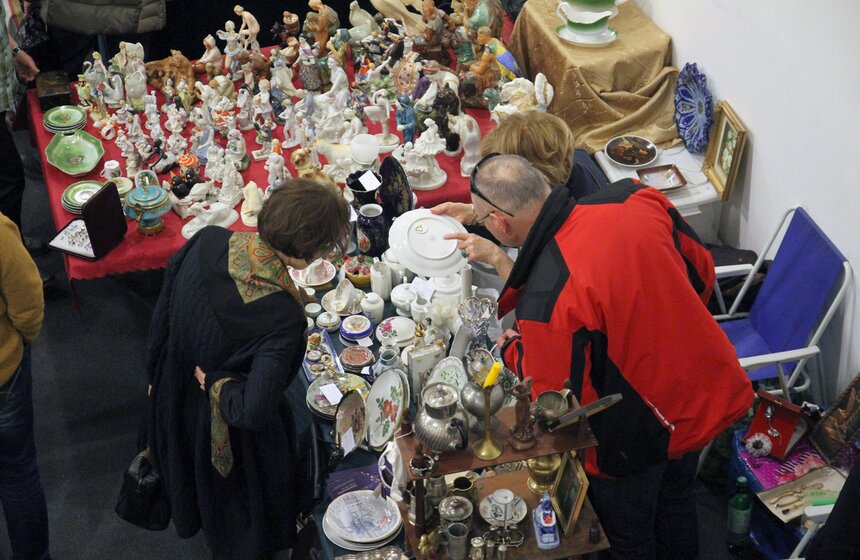 В ЦДХ прошла "Московская ярмарка старины" 24 фото