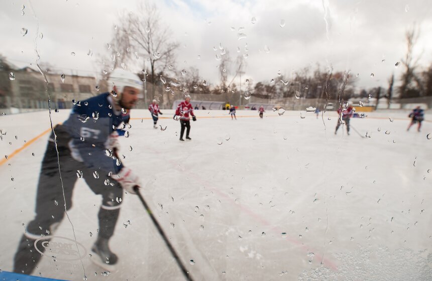 На ВДНХ состоялся хоккейный турнир Red Bull Open Ice 9 фото