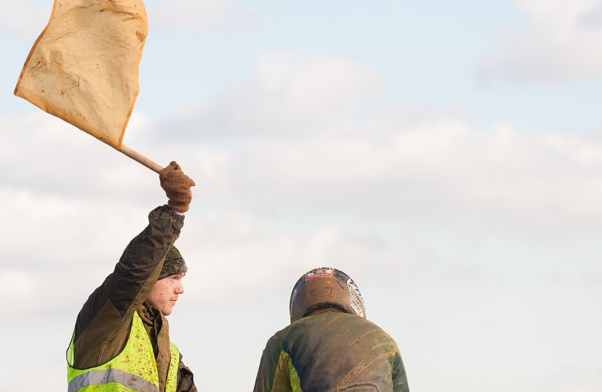 В Крылатском состоялись зимние соревнования по мотокроссу 7 фото