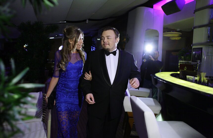 Роману Бурцеву вручили "Оскар" 5 фото