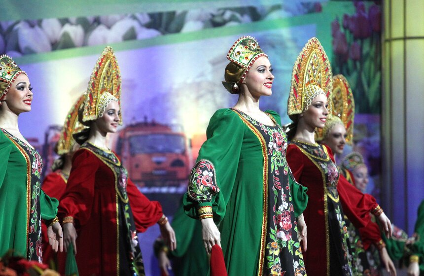 Мэр наградил столичных работников ЖКХ 18 фото