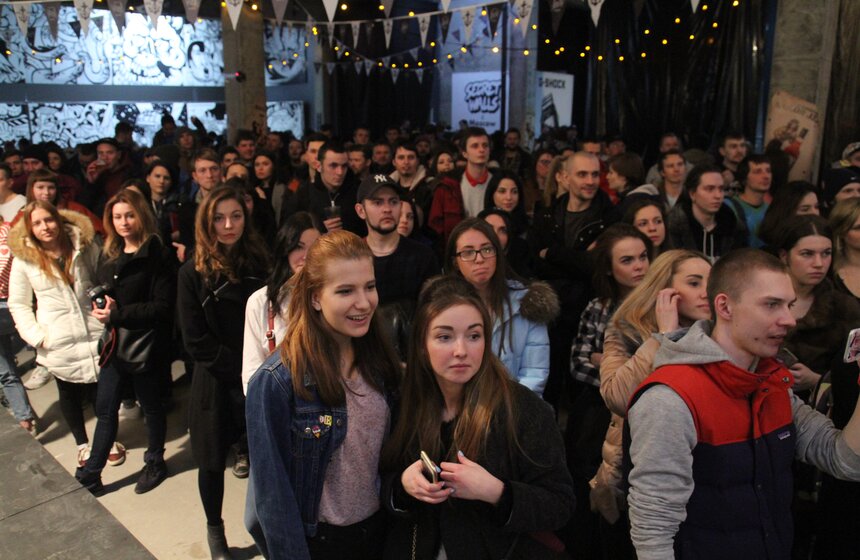 Secret walls и выставка Аси Маракулиной в Варочном цехе 28 фото