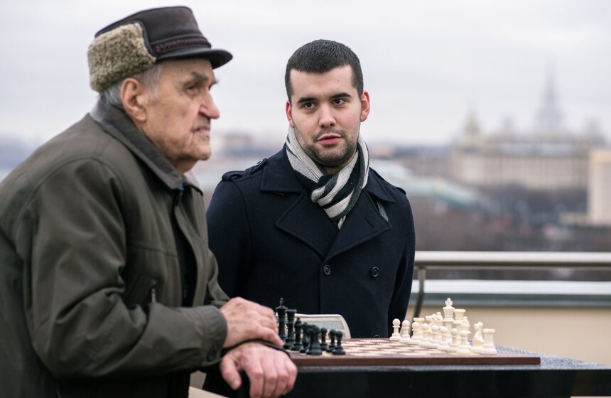 В парке Горького открылась выставка о шахматах 5 фото