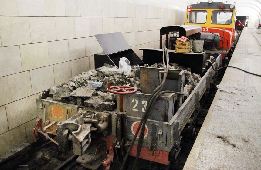 Три станции метро закрыли на ремонт на сутки 6 фото