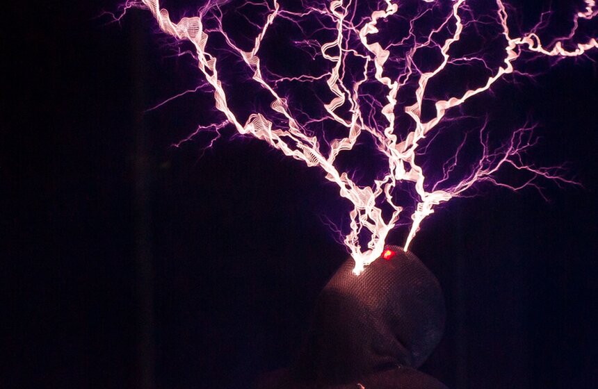 Открытие научно-развлекательного центра Tesla-Hall 20 фото