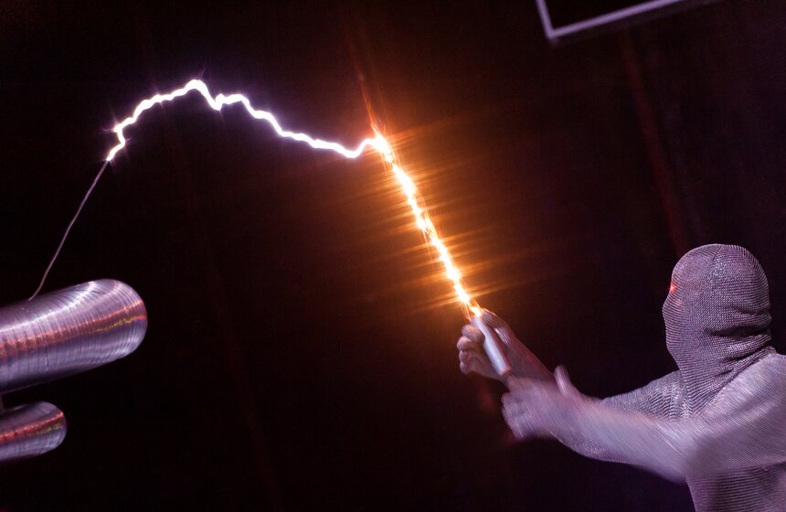 Открытие научно-развлекательного центра Tesla-Hall 14 фото