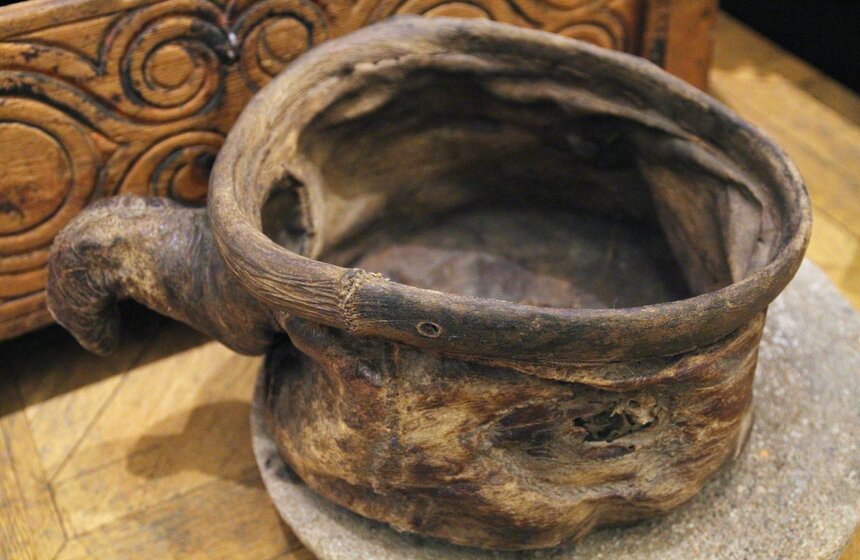 ФТС передала музею Востока задержанные на таможне предметы 5 фото