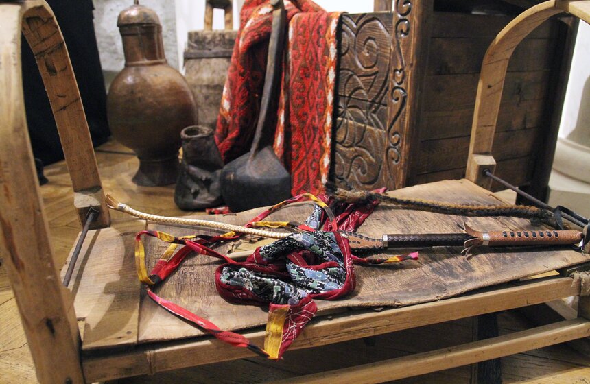 ФТС передала музею Востока задержанные на таможне предметы 6 фото