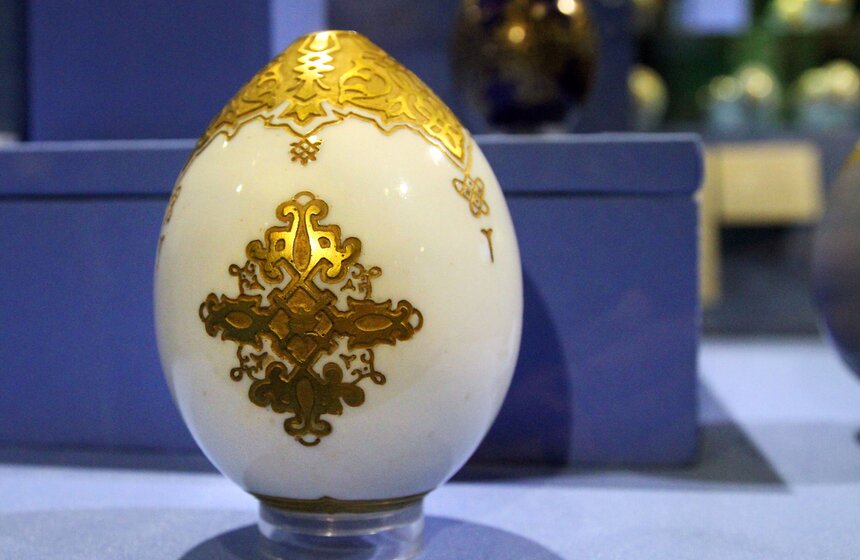 Выставка фарфоровых пасхальных яиц в Коломенском 5 фото