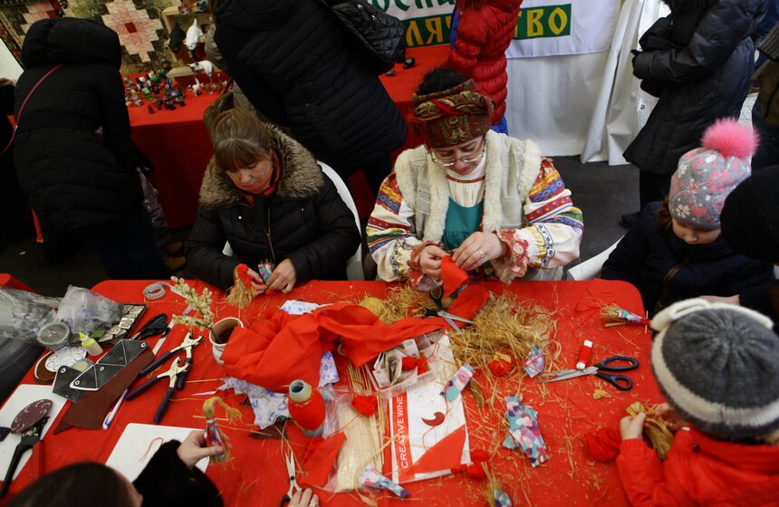 В "Эрмитаже" попытались приготовить самый большой в мире блин 2 фото