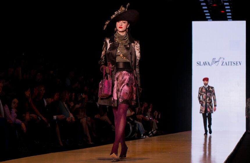Показ Вячеслава Зайцева открыл Mercedes-Benz Fashion Week Russia 10 фото