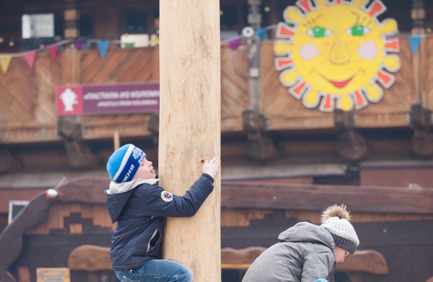 В Измайловском кремле прошли проводы Масленицы 12 фото