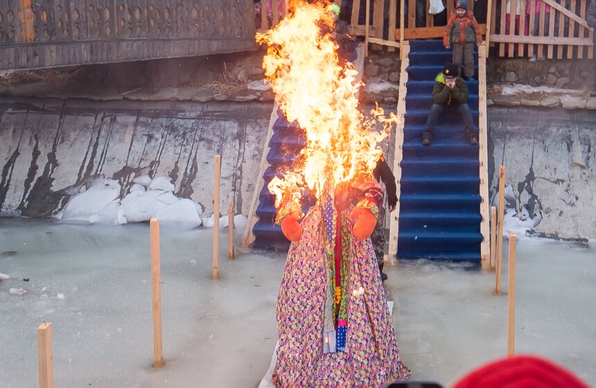В Измайловском кремле прошли проводы Масленицы 30 фото