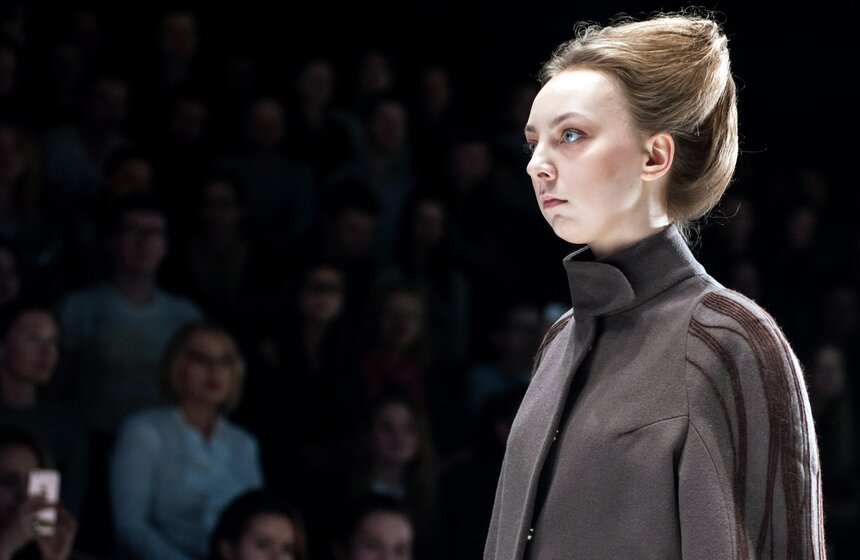 В Москве продолжается неделя моды Mercedes-Benz Fashion Week 24 фото