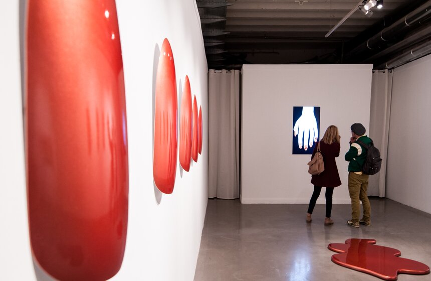 Выставка Елены Мартыненко "Салон красоты" на "Винзаводе" 19 фото