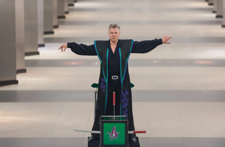 Акция "Ночь иллюзий в метро" 21 фото