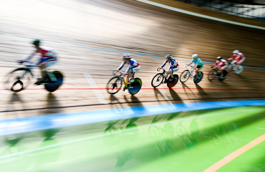 Соревнования по велоспорту "Мемориал Лесникова" в "Крылатском" 17 фото