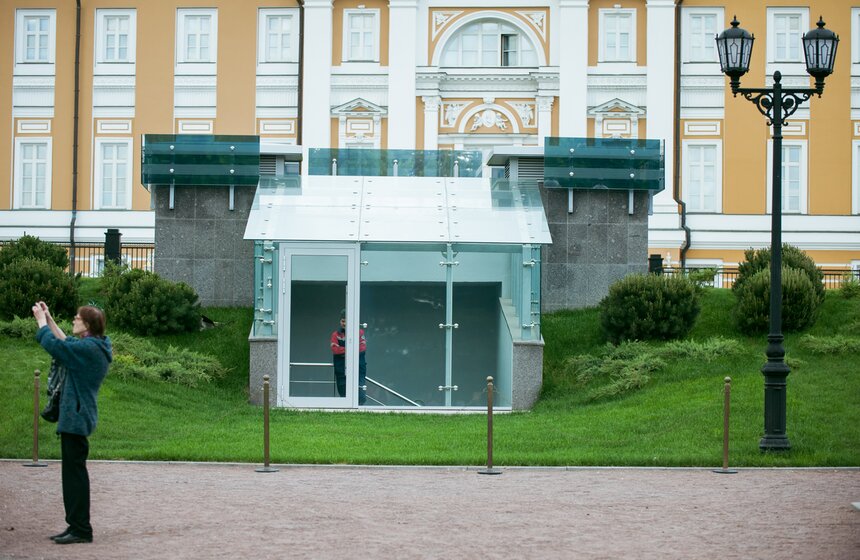 Парк на месте 14-го корпуса Московского Кремля. Фоторепортаж 16 фото